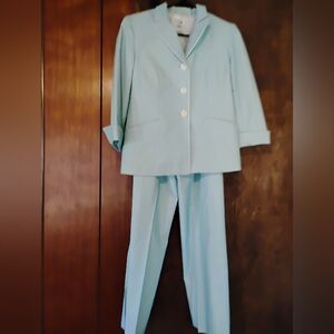 Le Suit woman's pant set 6p